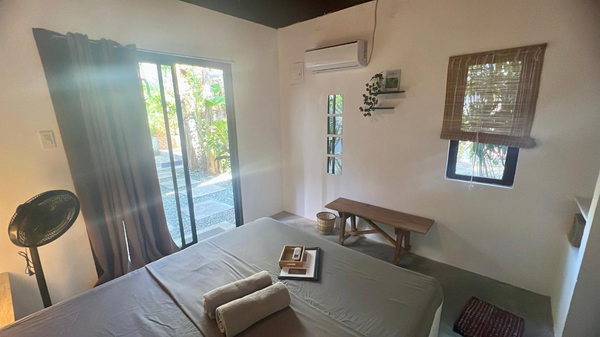 Yay Lodge Siargao, Private Room 1 With Ac & Hot Shower And Fast Starlink Wifi General Luna  Exteriér fotografie